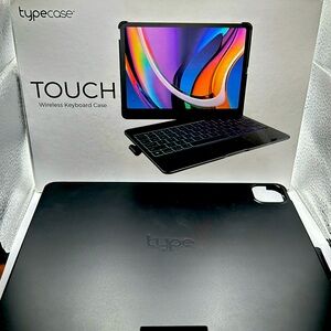 TypeCase Touch iPad Keyboard Case with Trackpad for11in